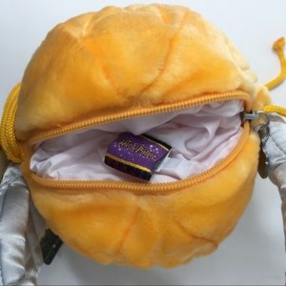 Harry Potter Golden Snitch Plush Zipper Bag Purse - Picture 6 of 8
